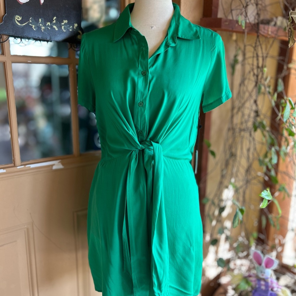 Green Short Sleeve Relax Fit Shirt Dress NWT